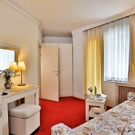 Hotel Barin 3*